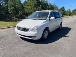 2014 Kia Sedona LX's photo