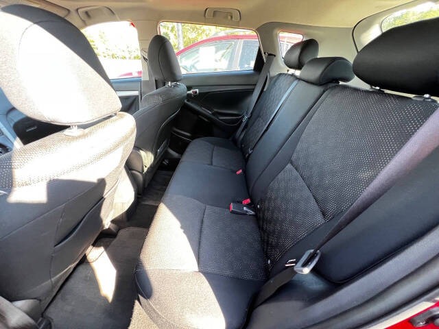 2009 Pontiac Vibe Base - Photo 12