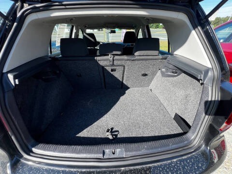 2012 Volkswagen Golf Base - Photo 17