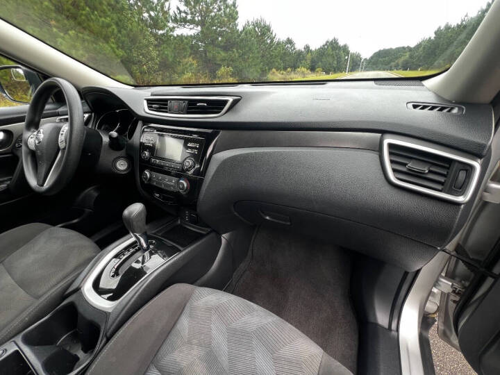 2016 Nissan Rogue S - Photo 17