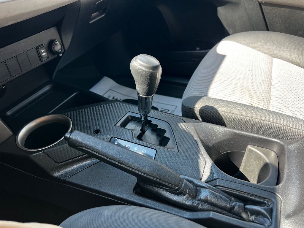 2014 Toyota RAV4 LE - Photo 21