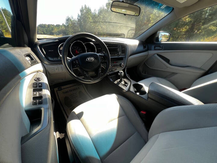 2013 Kia Optima LX - Photo 16