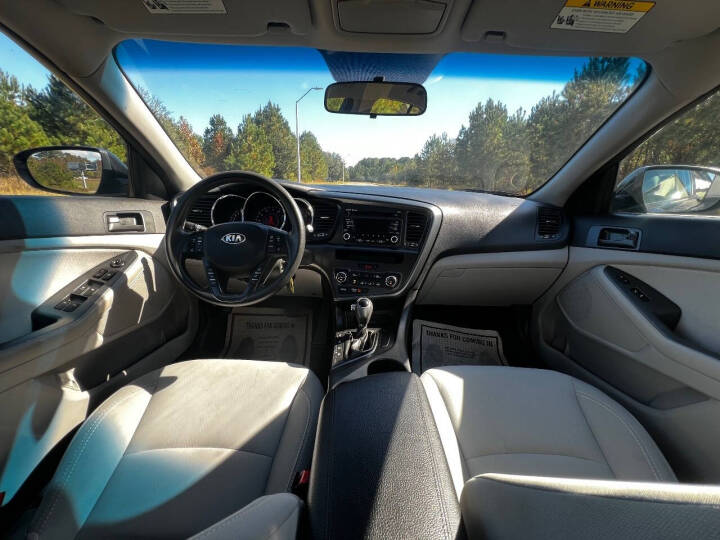 2013 Kia Optima LX - Photo 12